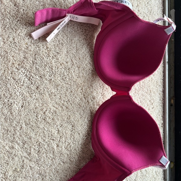 Victoria's Secret Pink T-Shirt Bra with Underwire Support - Picture 4 of 4